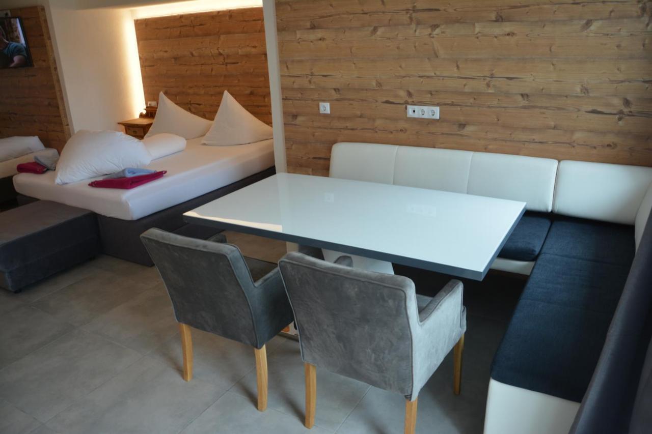 Clubdorf Hotel Alpenrose กัลเทือร์ ภายนอก รูปภาพ